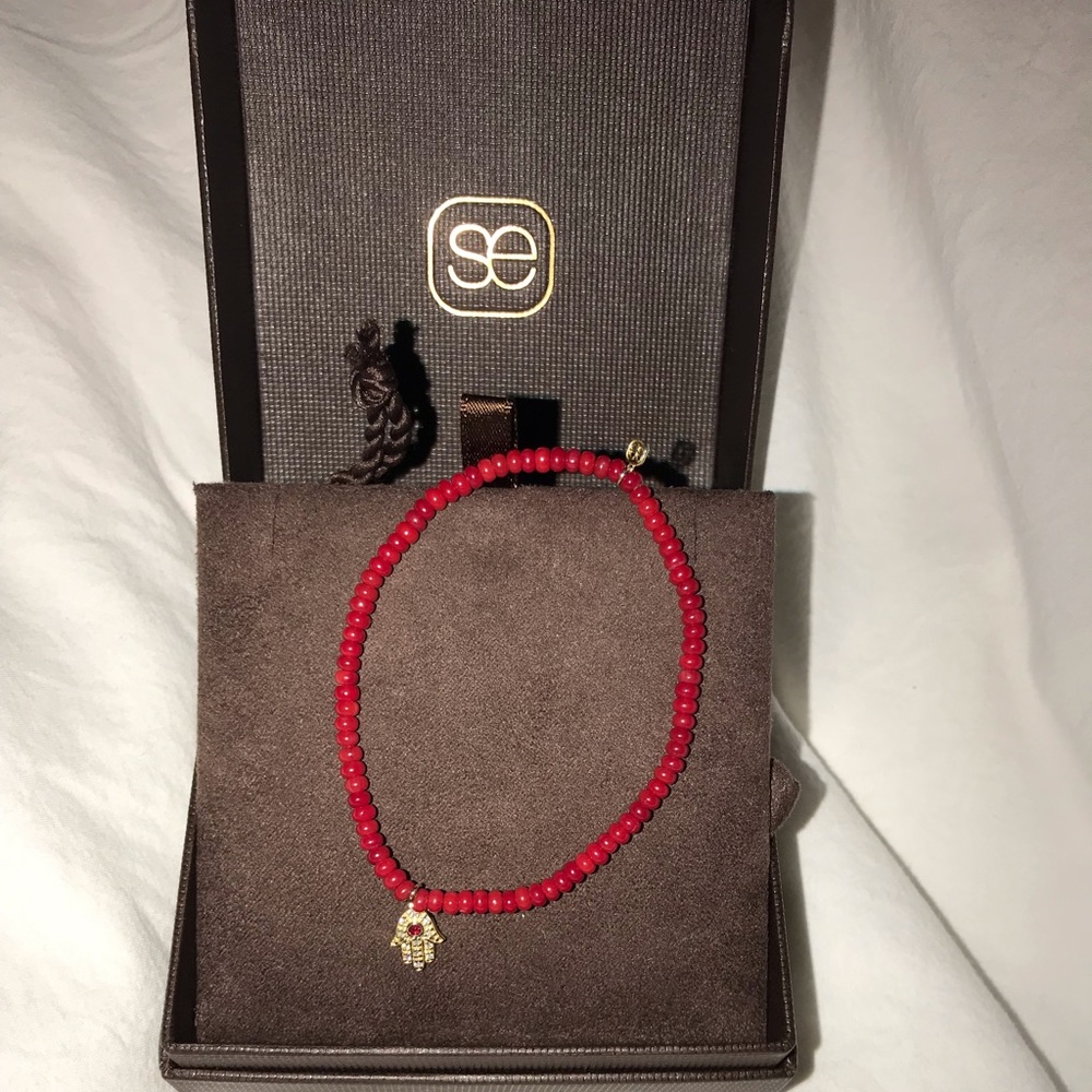 3mm Beaded Coral Bracelet with Diamond Hasma